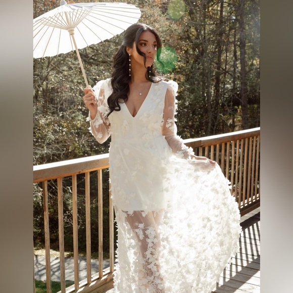 Helsi Blair Long-Sleeve V-Neck Floral Maxi Dress - Picture 5 of 6